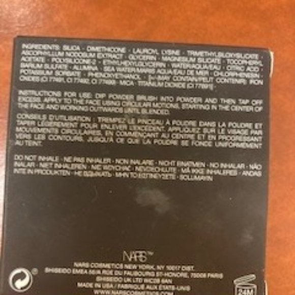 NARS LIGHT REFLECTING SETTING LOOSE POWDER IN SABLE - Picture 4 of 6